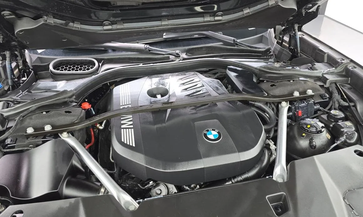 BMW 7-Series 2023 из KR, фото 9