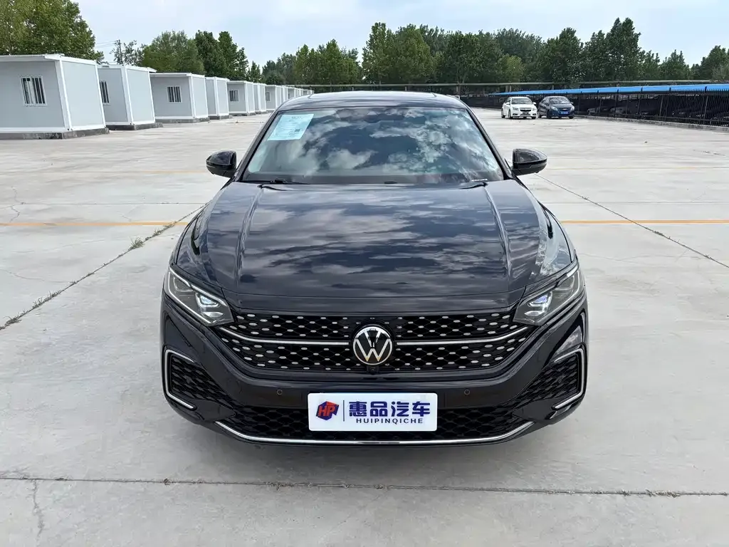 Volkswagen Passat — фото 2