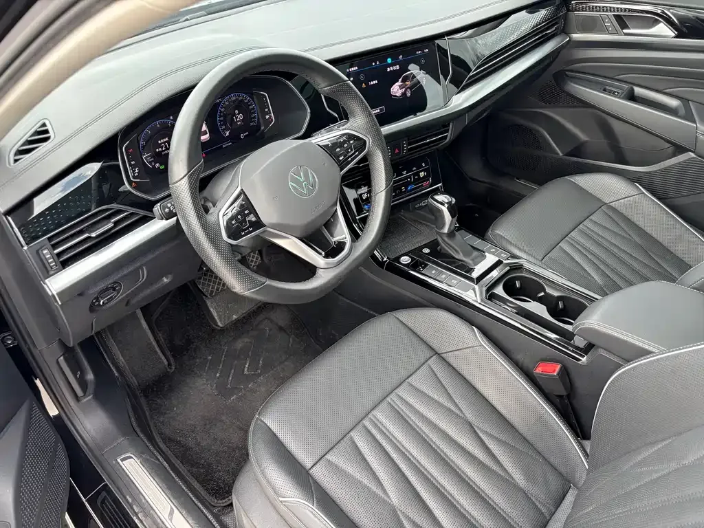 Volkswagen Passat — фото 4