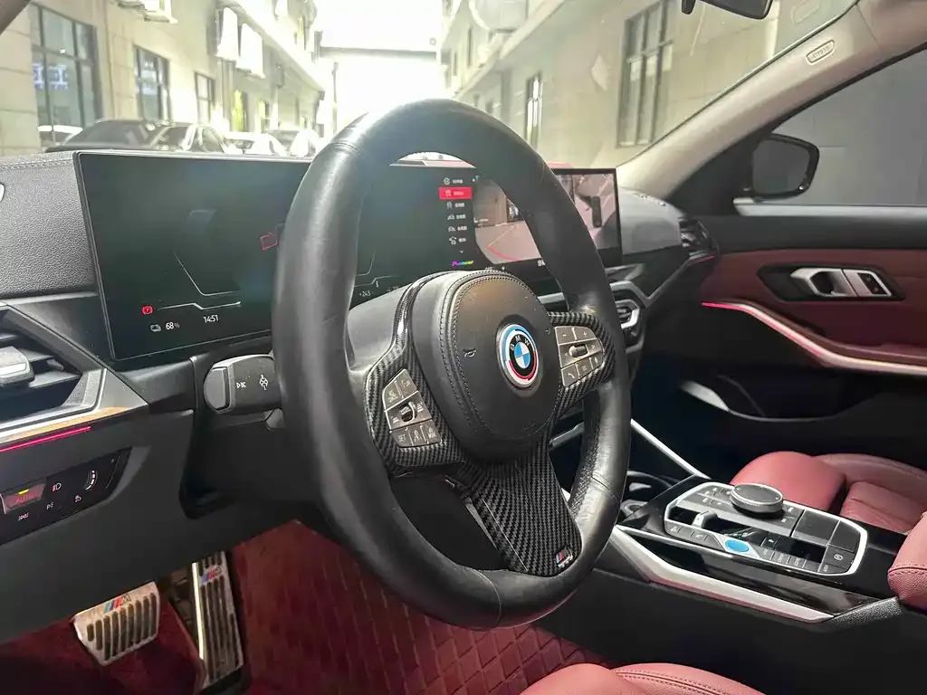 BMW i3 — фото 7