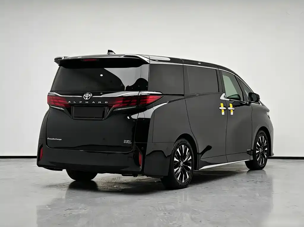 Toyota Alphard — фото 7