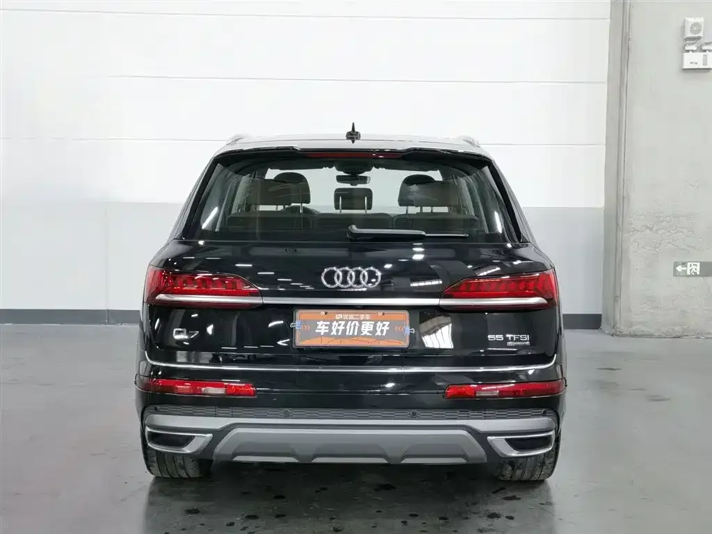 Audi Q7 — фото 2