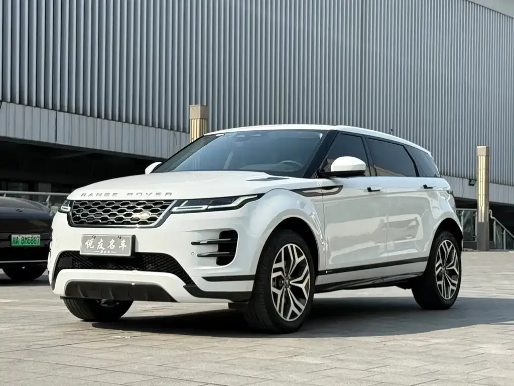 Land Rover Evoque — фото 1