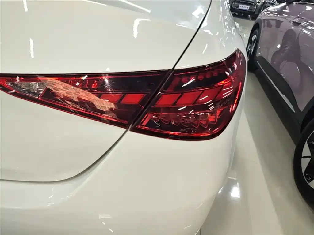 Mercedes-Benz C-Class 2022 из CN, фото 2