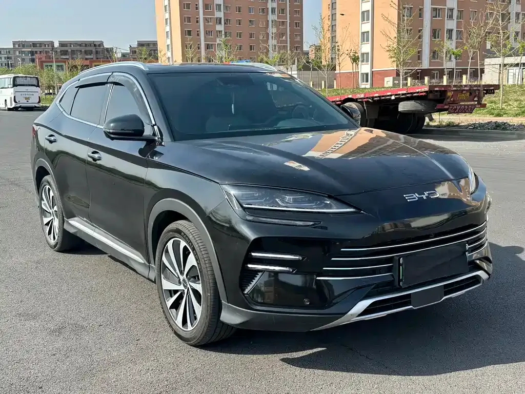 BYD PLUS New Energy — фото 1