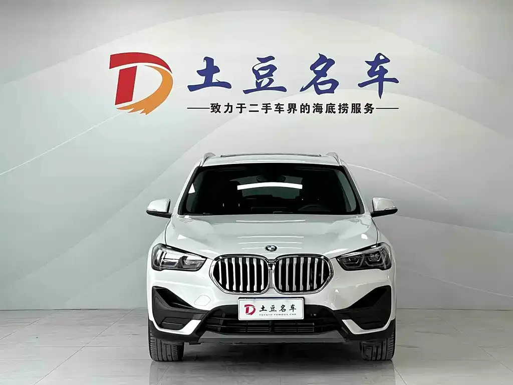 BMW X1 2021 из CN, фото 3