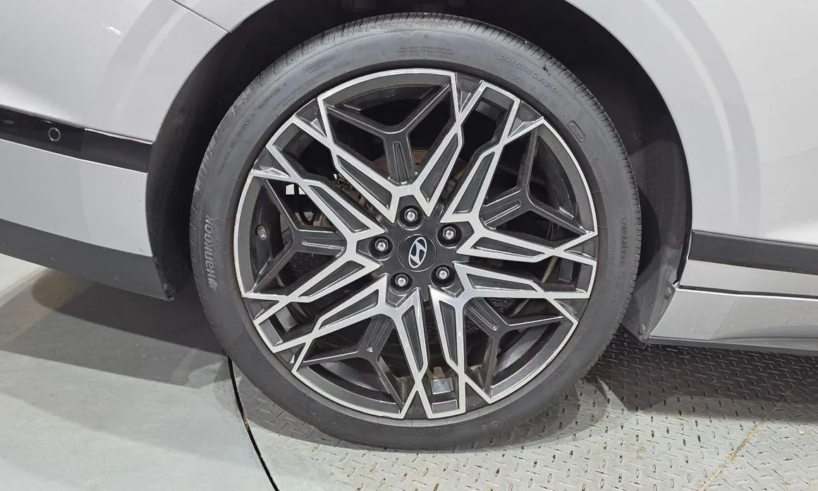 Hyundai Grandeur 2023 из KR, фото 9