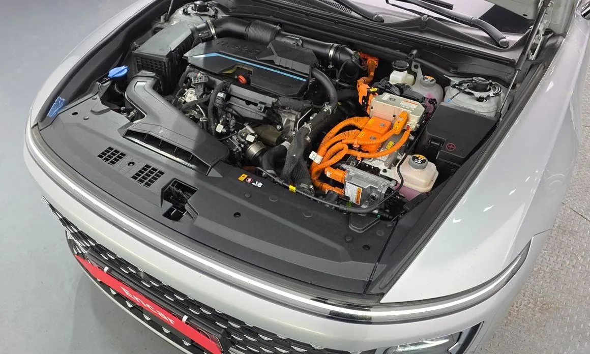 Hyundai Grandeur 2023 из KR, фото 6