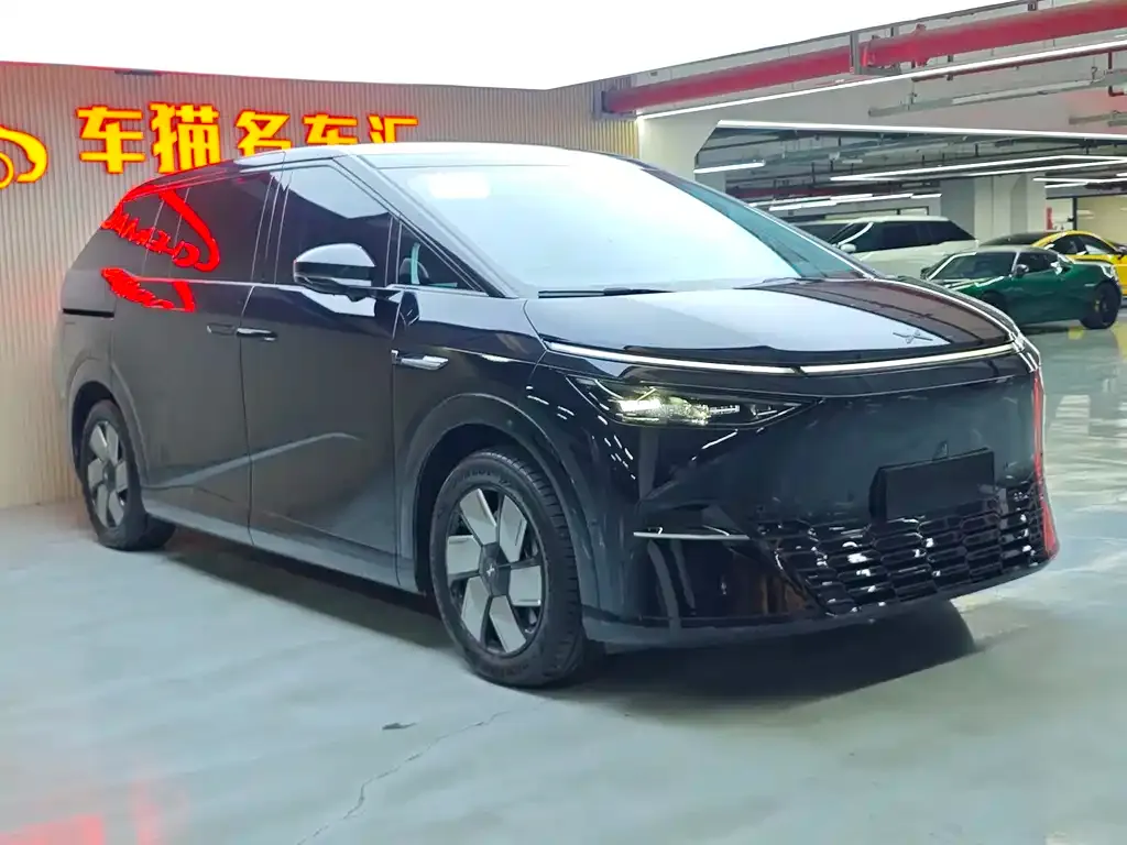 XPeng X9 2025 из CN, фото 6