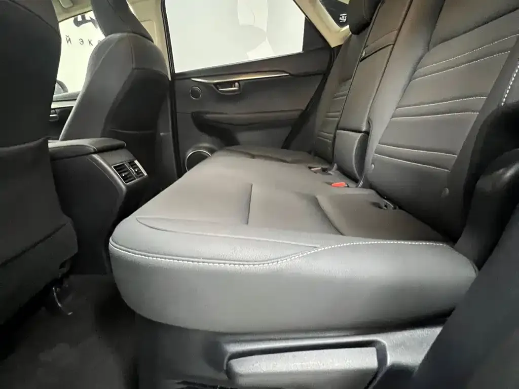 Lexus NX 2021 из CN, фото 3