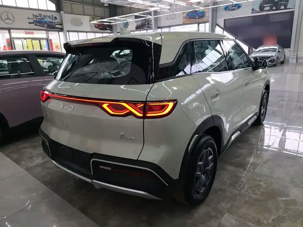 BYD Yuan UP 2026 из CN, фото 3