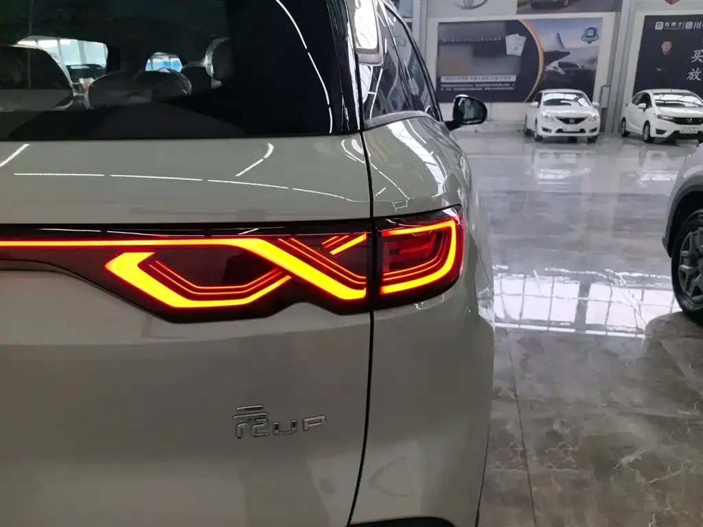 BYD Yuan UP 2026 из CN, фото 8