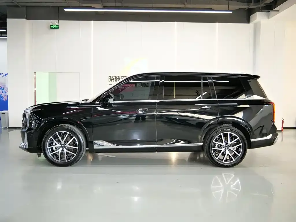 GAC Motor Trumpchi GS8 — фото 9
