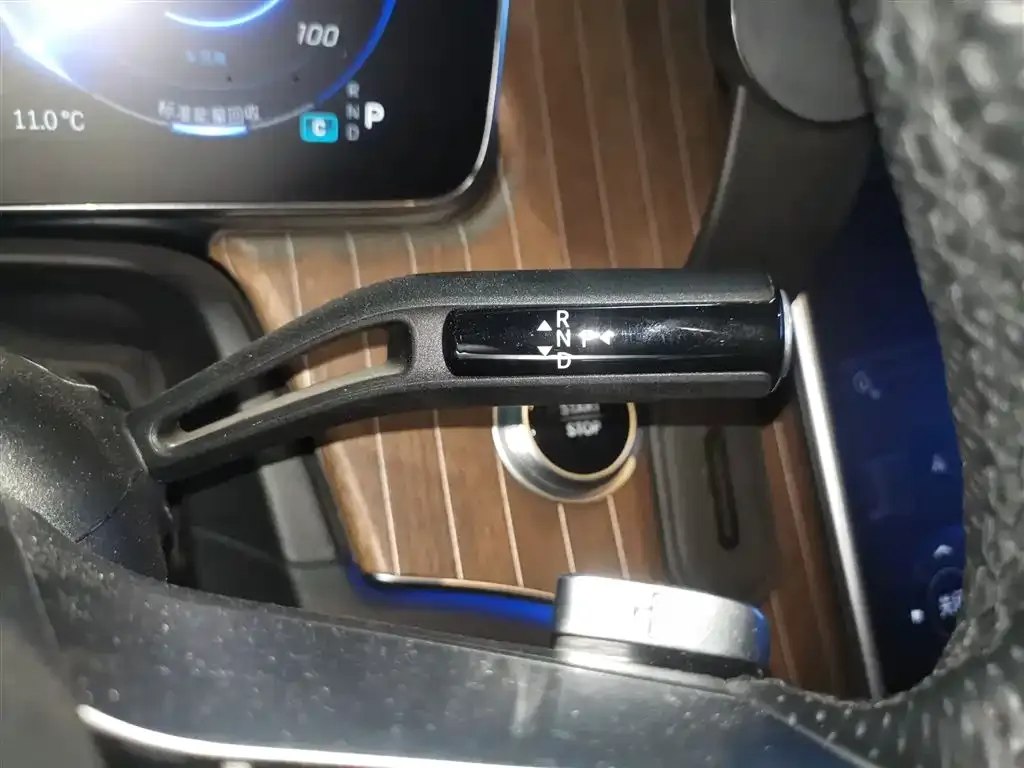 Mercedes-Benz EQE SUV 2023 из CN, фото 4