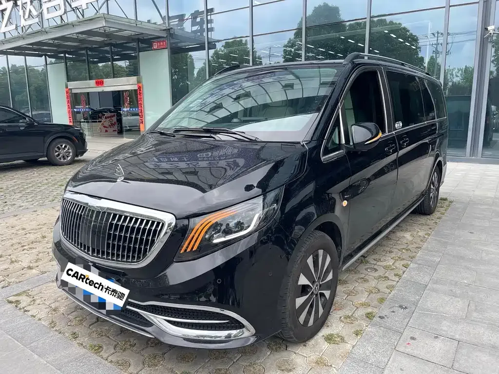 Mercedes-Benz Vito — фото 1