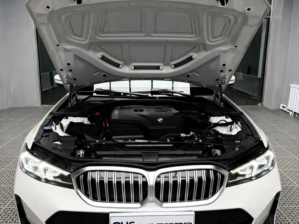 BMW 3 Series — фото 9