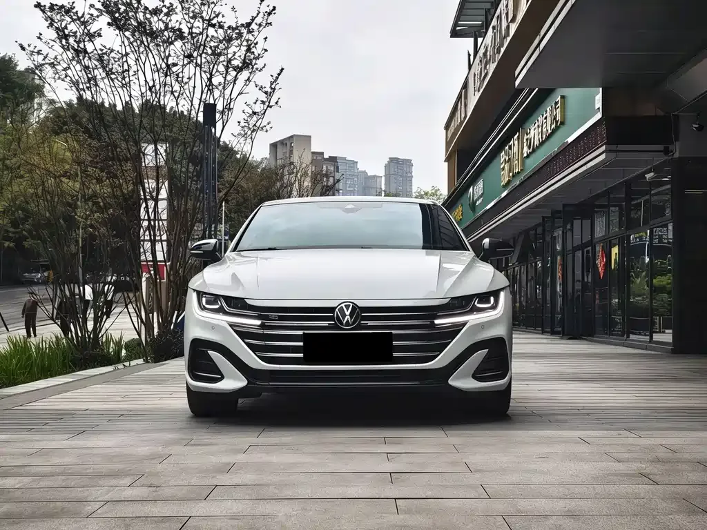 Volkswagen CC — фото 9