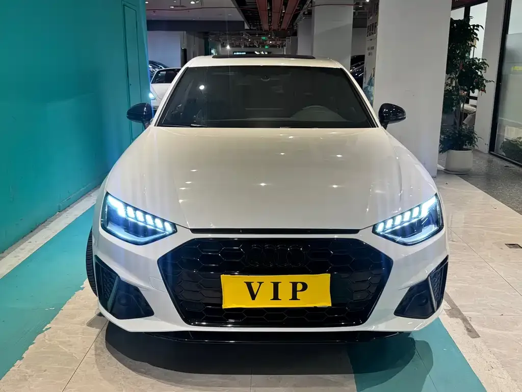Audi A4L 2024 из CN, фото 4