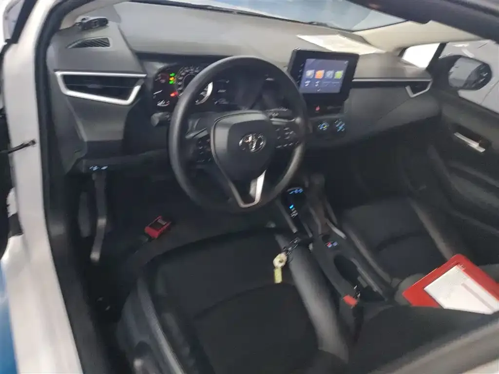 Toyota Corolla 2022 из CN, фото 2