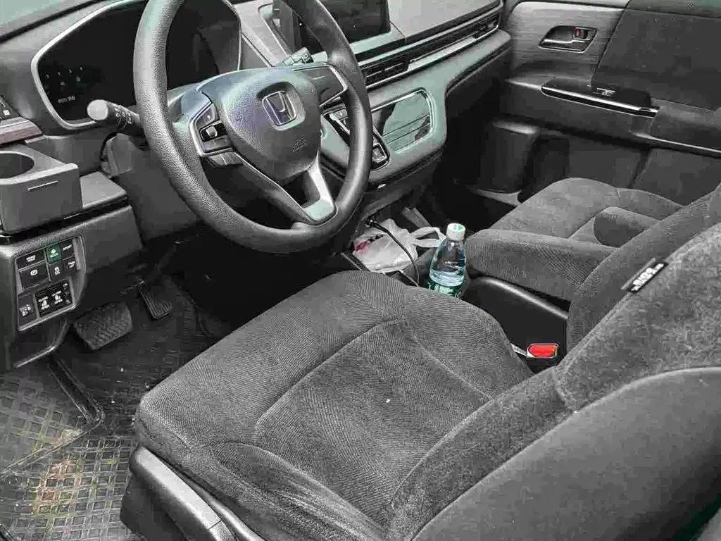 Honda Odyssey — фото 6