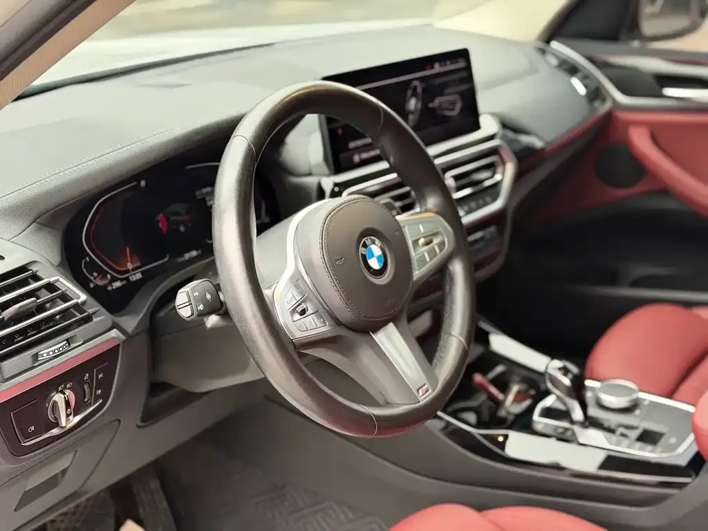 BMW X3 — фото 10