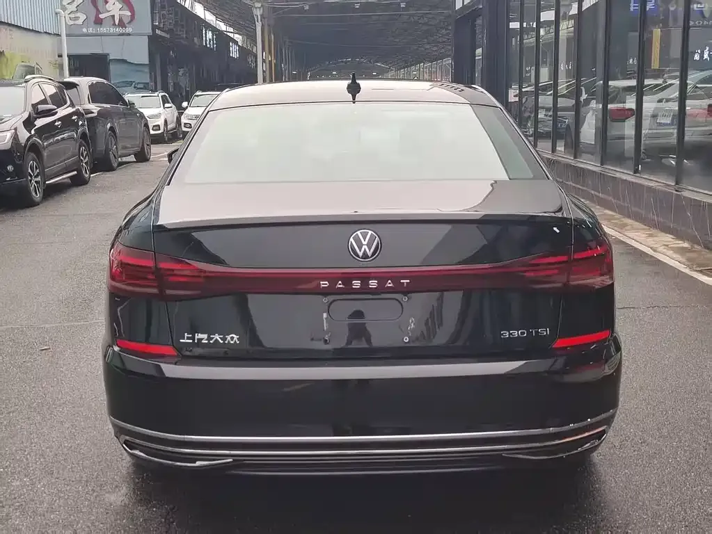 Volkswagen Passat — фото 4