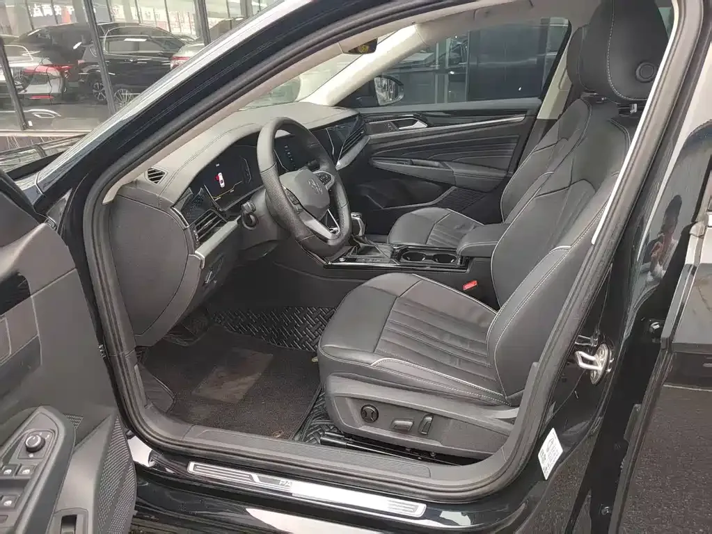 Volkswagen Passat — фото 2