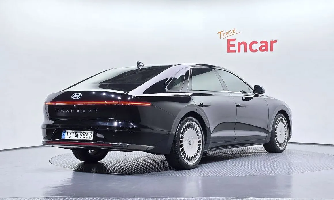 Hyundai Grandeur 2023 из KR, фото 3