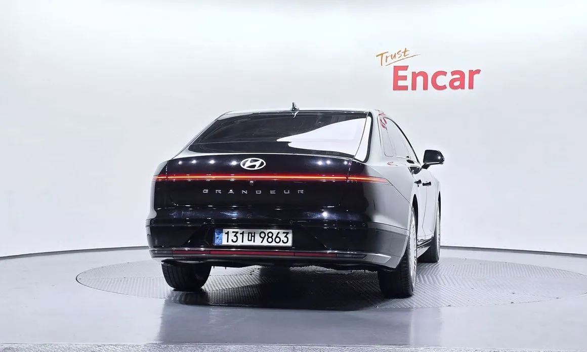 Hyundai Grandeur 2023 из KR, фото 2