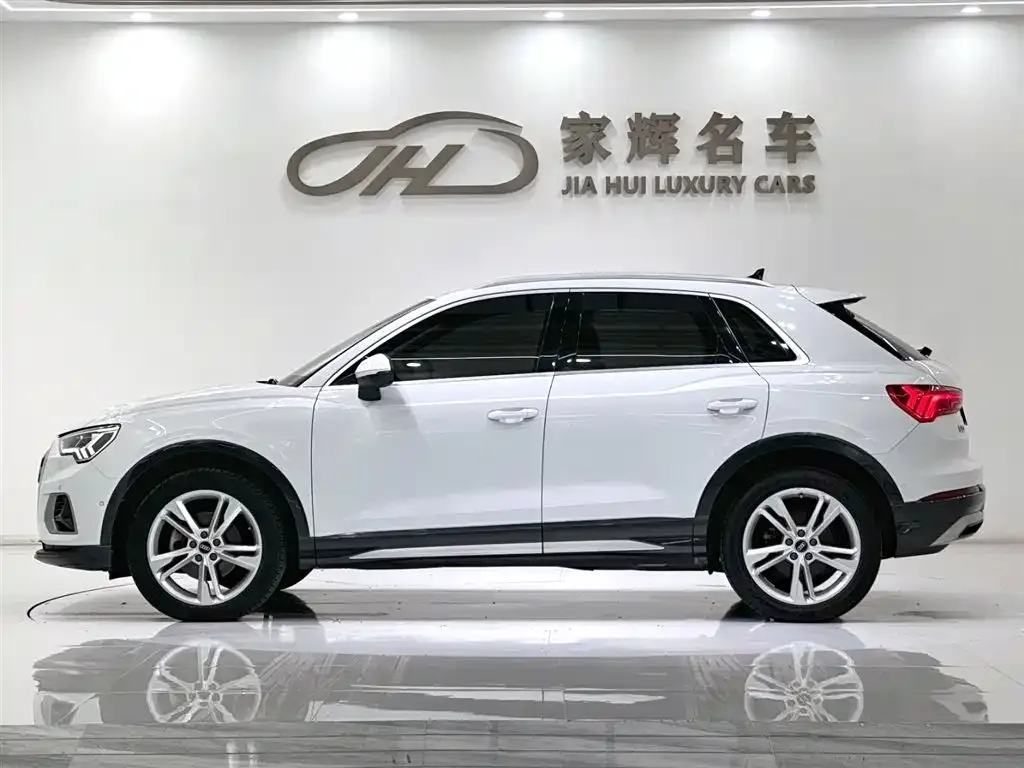 Audi Q3 2021 из CN, фото 5