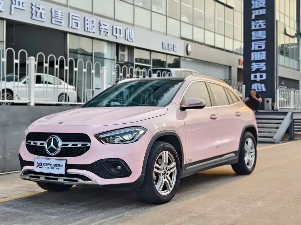 Mercedes-Benz GLA — фото 1