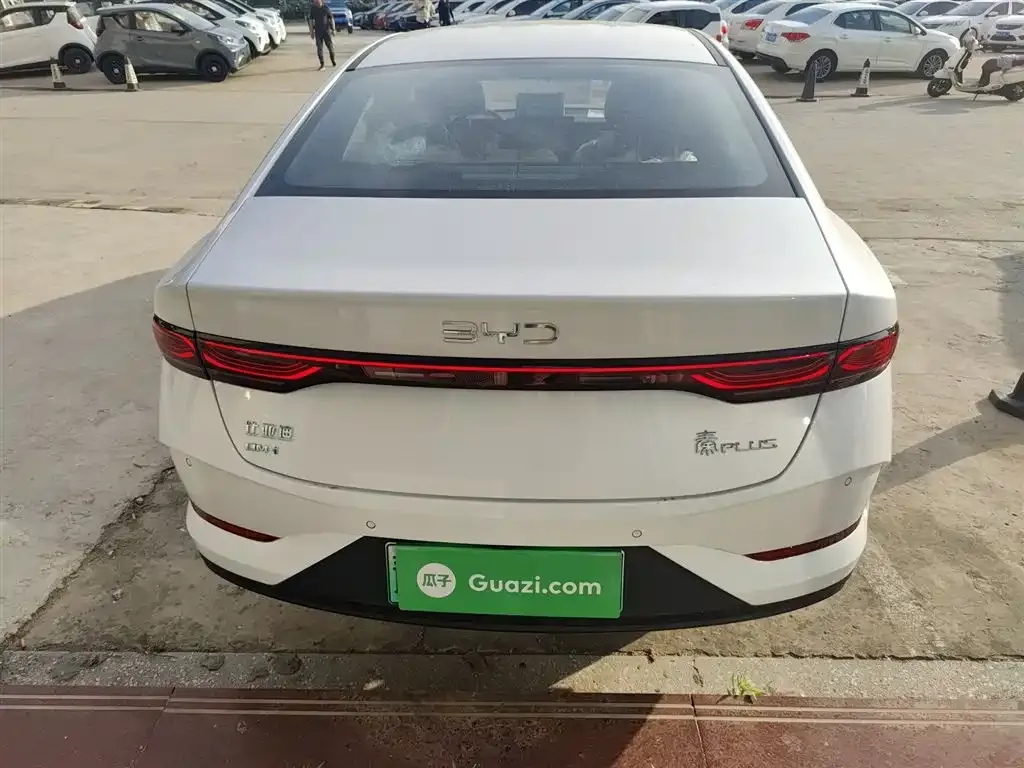 BYD Qin PLUS — фото 10