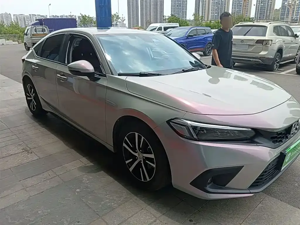 Honda Civic — фото 10