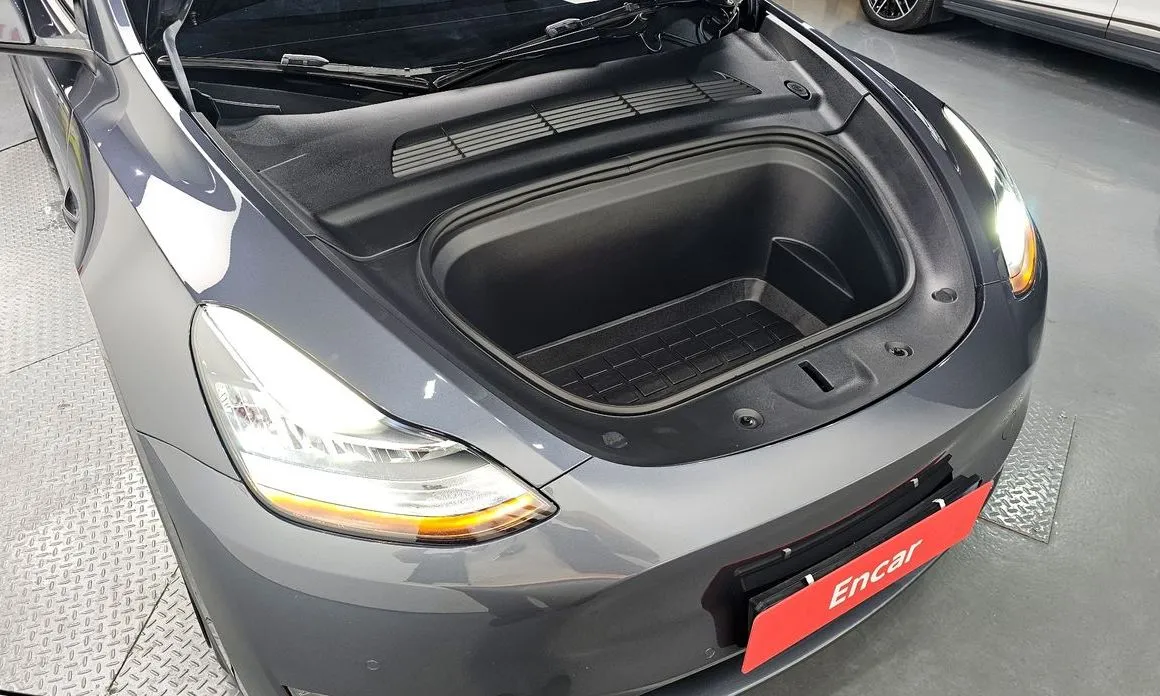 Tesla Model Y 2022 из KR, фото 10