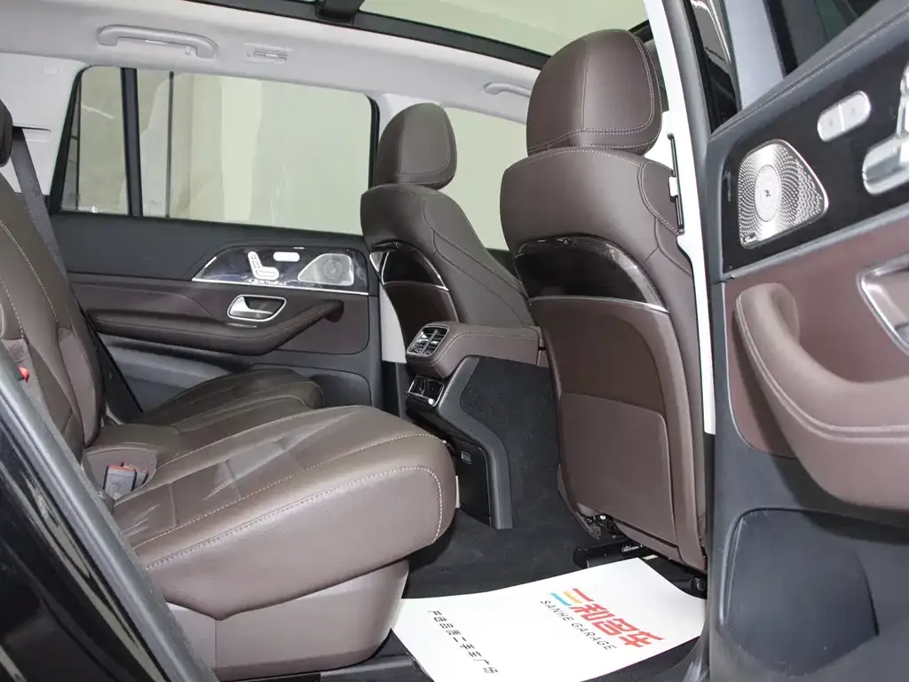 Mercedes-Benz GLS 2023 из CN, фото 8