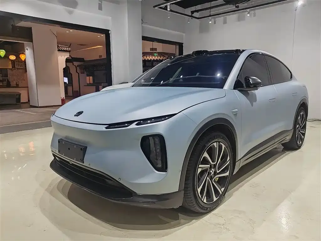NIO EC6 — фото 10