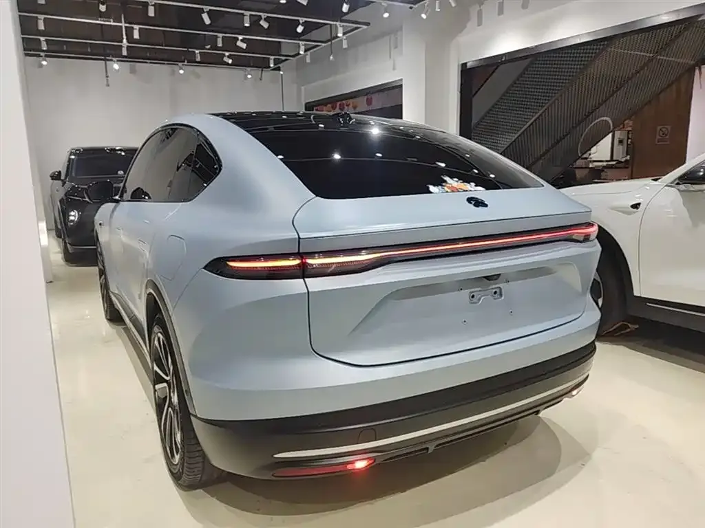 NIO EC6 — фото 8