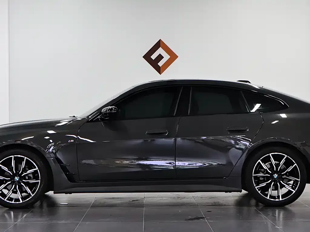 BMW 4 Series 2024 из CN, фото 3