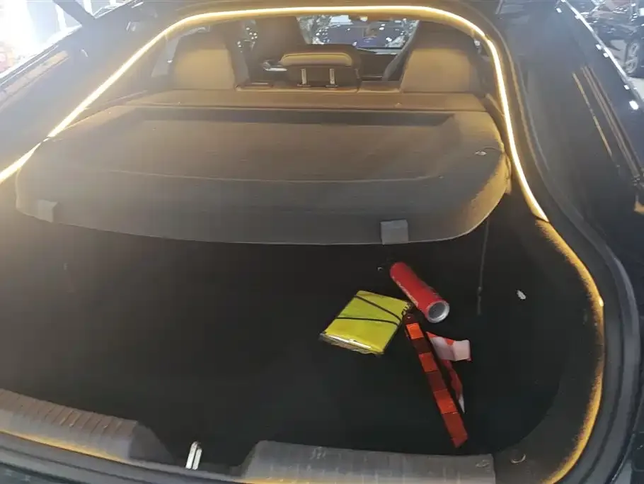 Changan UNI-V 2023 из CN, фото 3