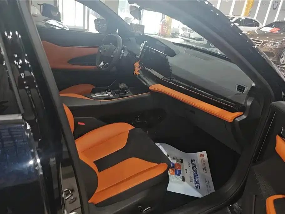 Changan UNI-V 2023 из CN, фото 4