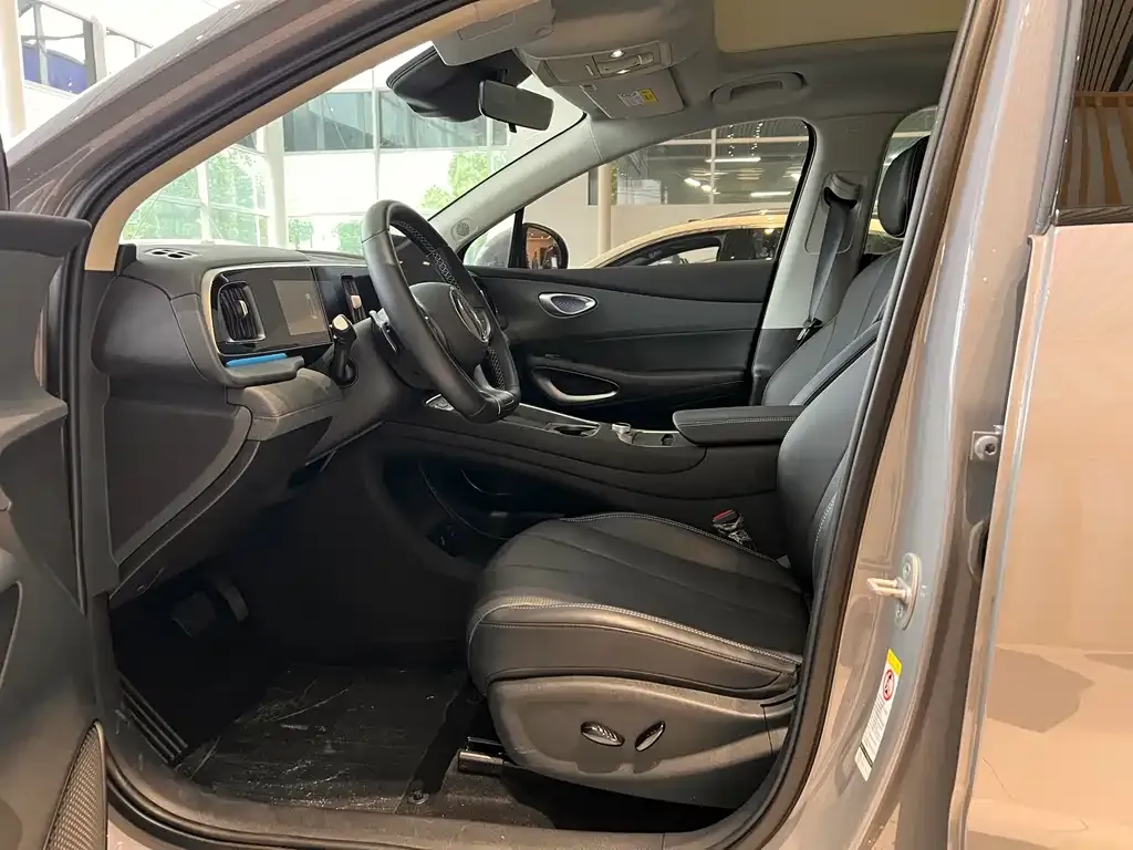 BYD Hiace 05 EV — фото 4