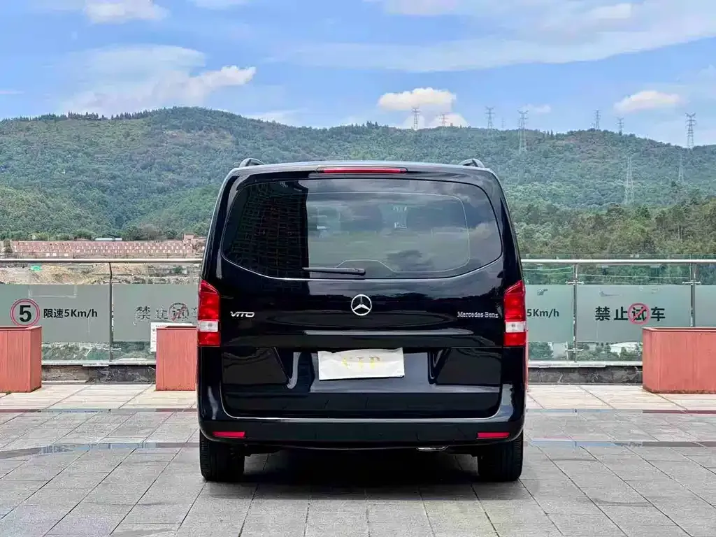 Mercedes-Benz Vito — фото 8