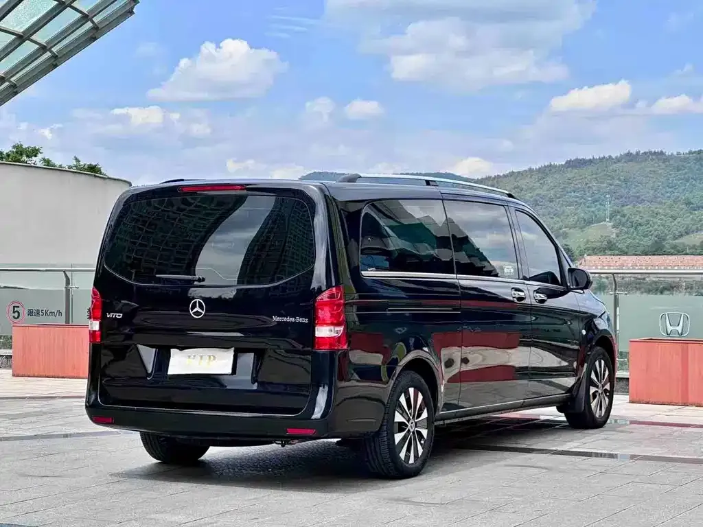 Mercedes-Benz Vito — фото 6