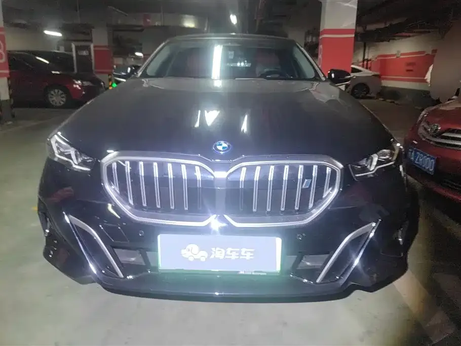 BMW i5 — фото 8