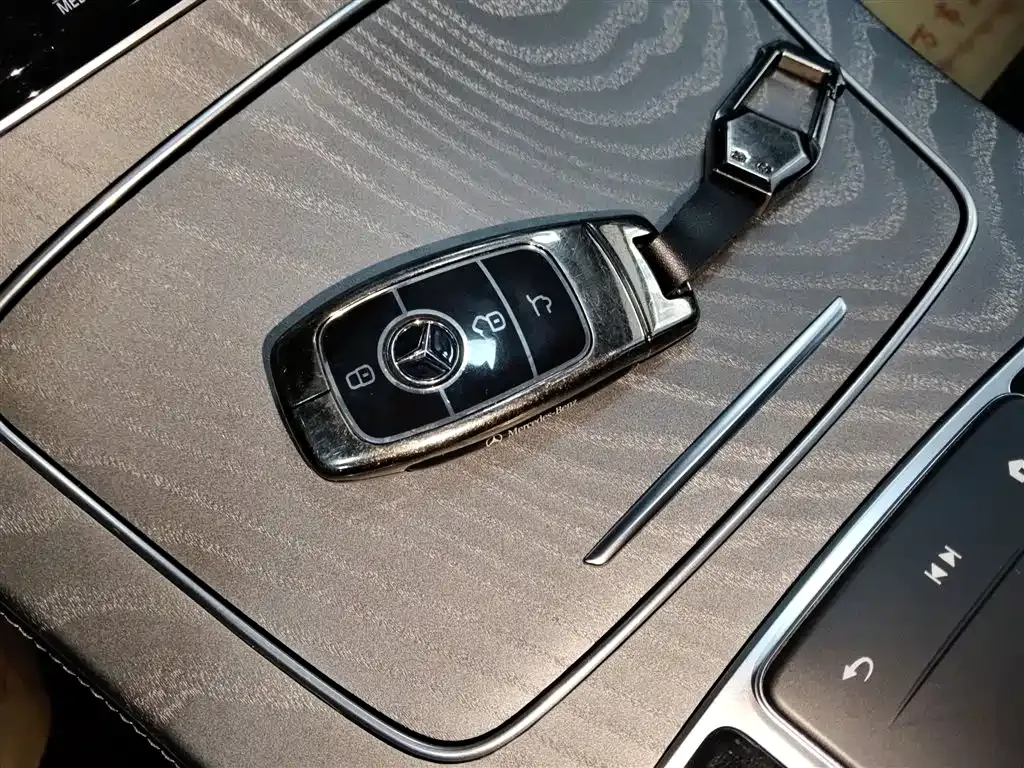 Mercedes-Benz E-Class 2023 из CN, фото 9