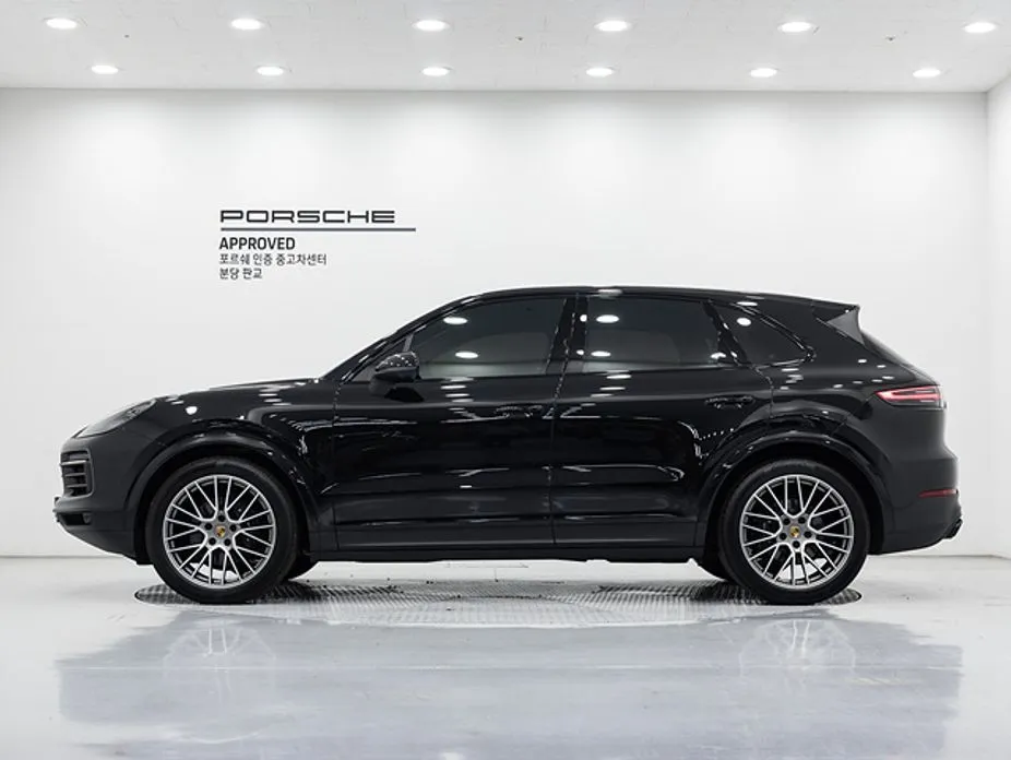 Porsche Cayenne — фото 4