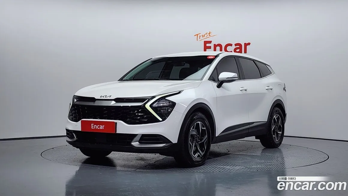 Kia Sportage — фото 1