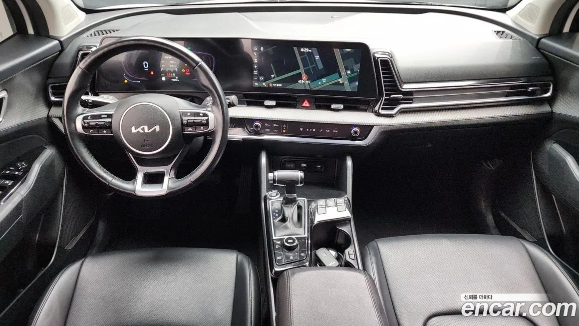Kia Sportage — фото 8