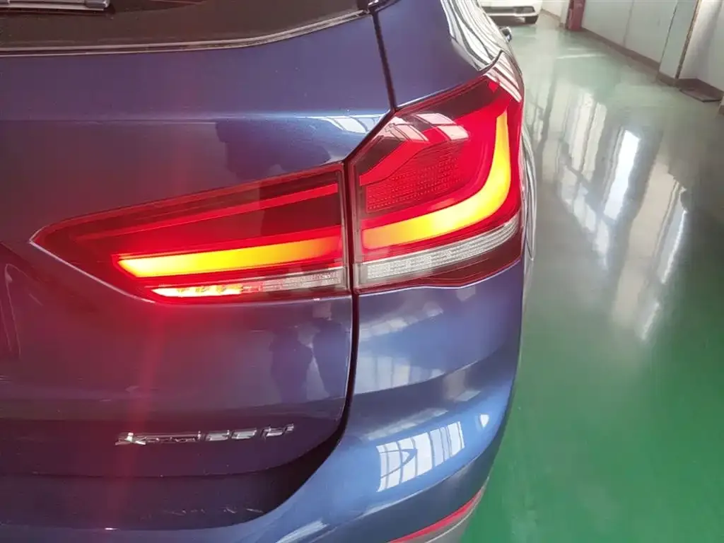 BMW X1 2021 из CN, фото 9