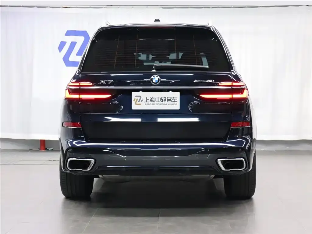 BMW X7 — фото 7